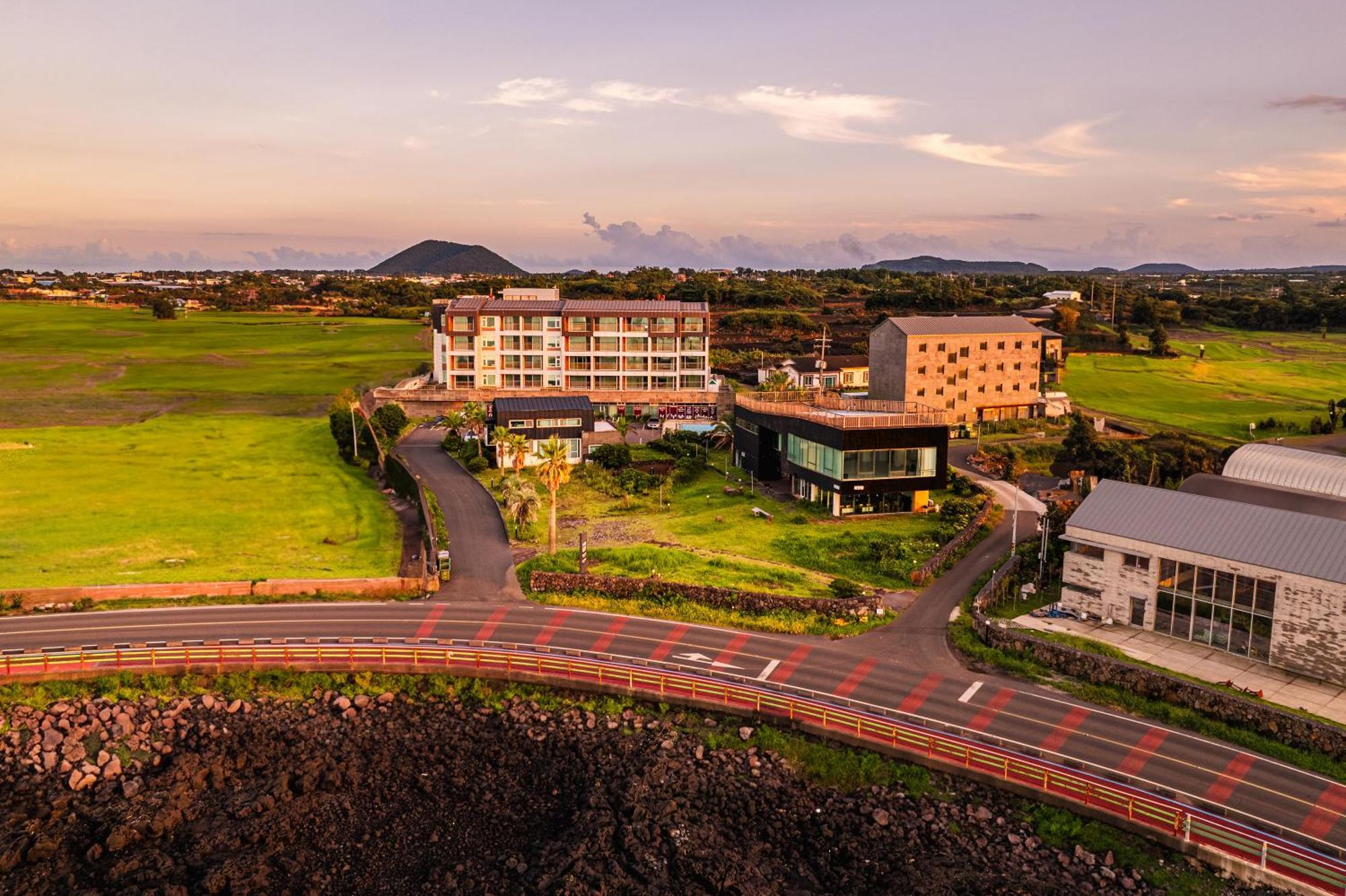 Kturn Hotel & Resort Jeju Exterior foto